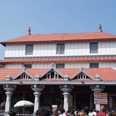 Subramanya to Dharmasthala temple taxi service